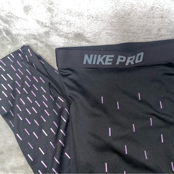 Nike Pro Cropped Dri-Fit  Reflective Linear Rain Capri Compression Leggings Sz S - Picture 3 of 8